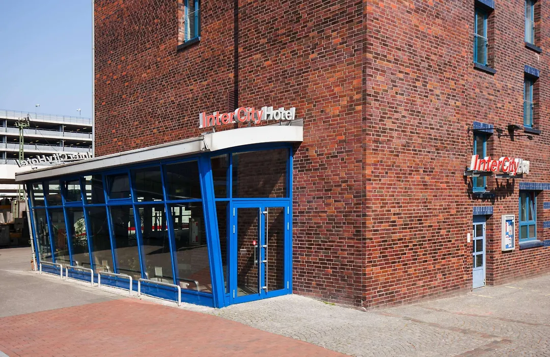 Intercityhotel Hamburg Altona-1
